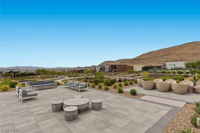 10631 Patina Hills Court, Las Vegas, NV 89135