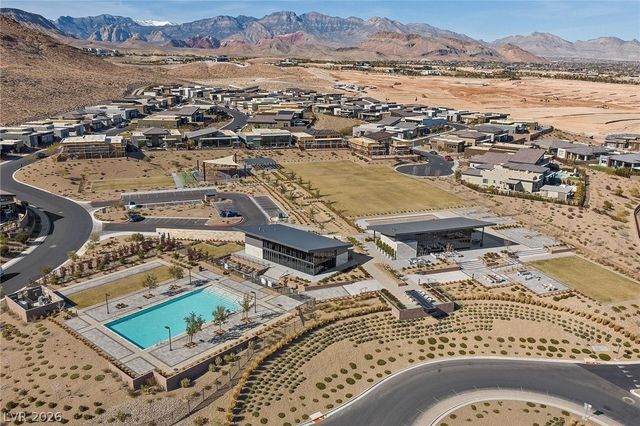 10631 Patina Hills Court, Las Vegas, NV 89135