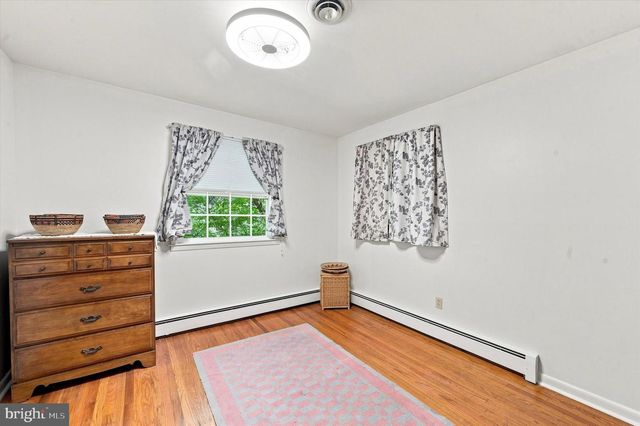 241 TIMBER JUMP LN, Media, PA 19063