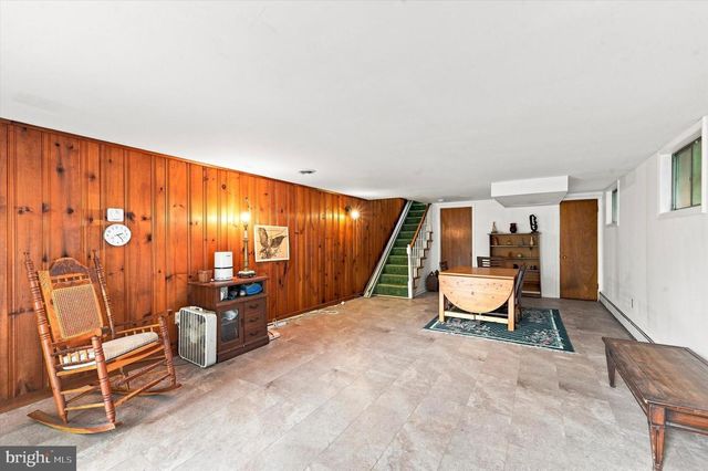 241 TIMBER JUMP LN, Media, PA 19063