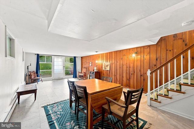 241 TIMBER JUMP LN, Media, PA 19063