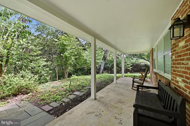 241 TIMBER JUMP LN, Media, PA 19063