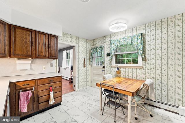 241 TIMBER JUMP LN, Media, PA 19063
