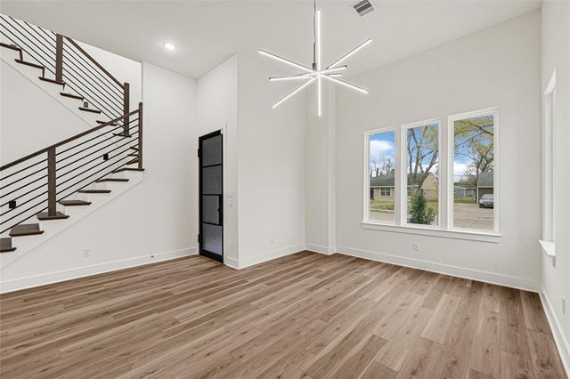 5806 Southlea Street, Houston, TX 77033