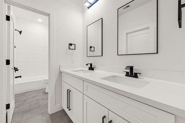 5806 Southlea Street, Houston, TX 77033