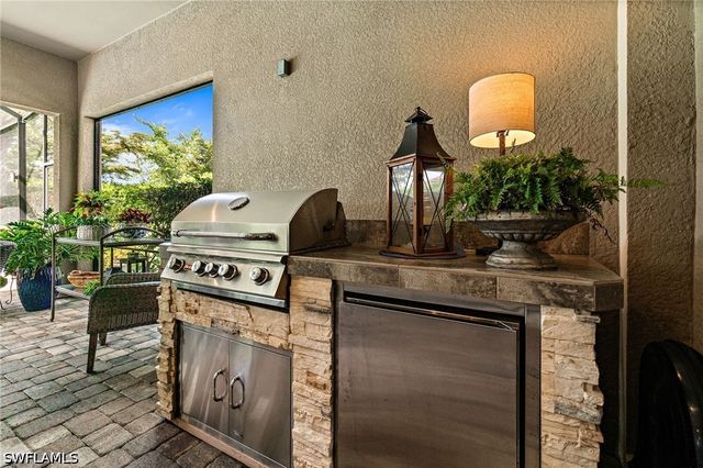 14045 Hawks Eye CT, Estero, FL 33928