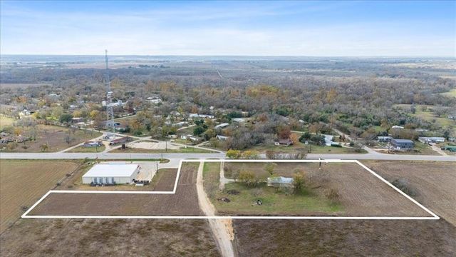 9270 San Marcos Highway, Fentress, TX 78622