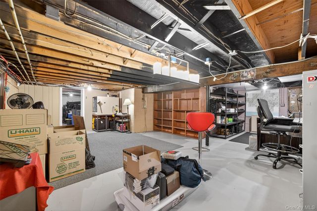 65 Bailey Road, New Hampton, NY 10958