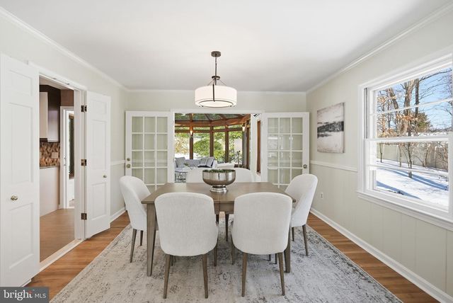 7511 SHADYWOOD RD, Bethesda, MD 20817