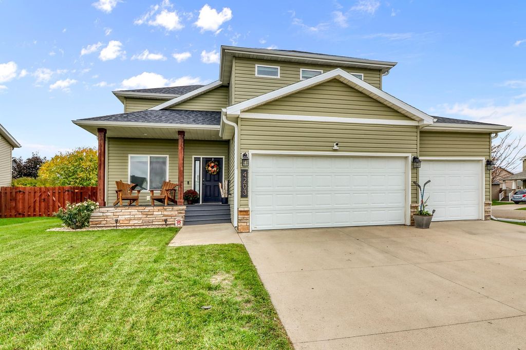 4203 18th Street S, Moorhead, MN 56560 — exterior