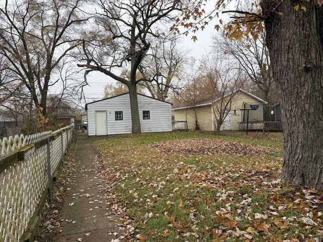 1111 S 27Th Street, South Bend, IN 46615