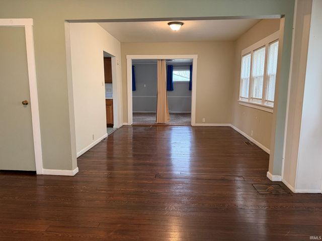 1111 S 27Th Street, South Bend, IN 46615