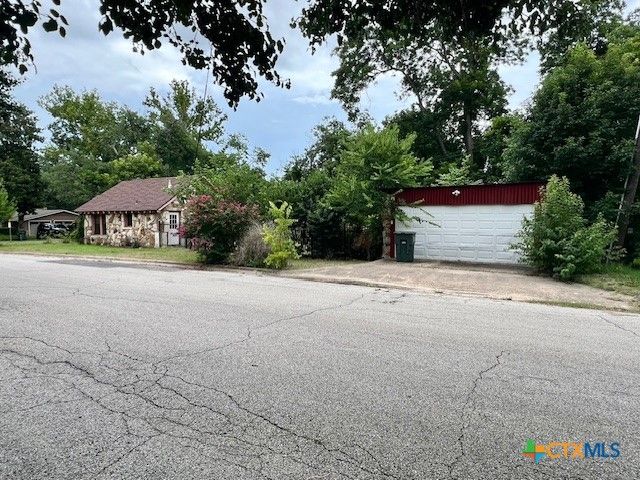 1018 N 2nd Street, Temple, TX 76501