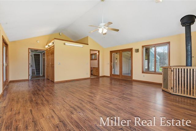 641 W Quimby Road, Hastings, MI 49058