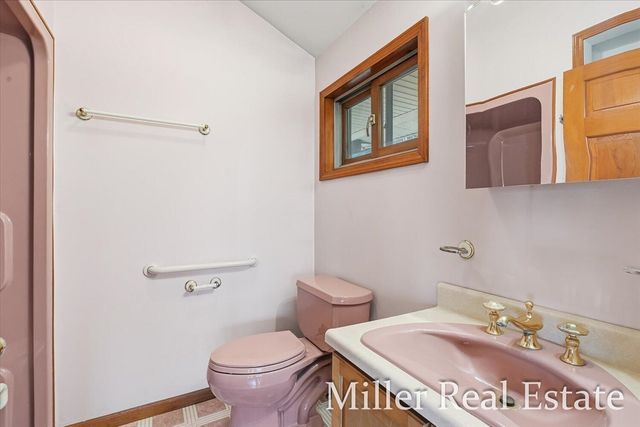 641 W Quimby Road, Hastings, MI 49058