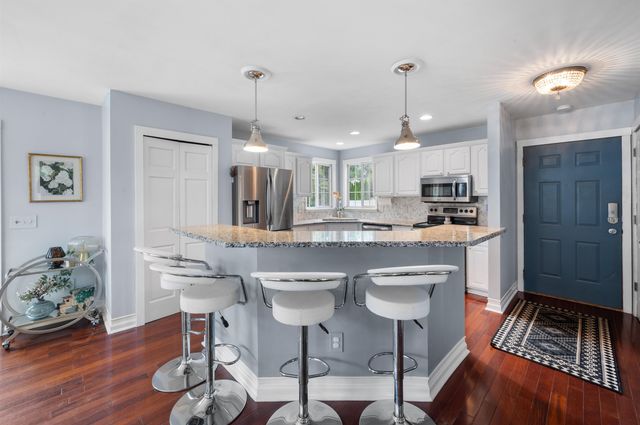 4403 Great Oaks Drive, Grand Blanc, MI 48439
