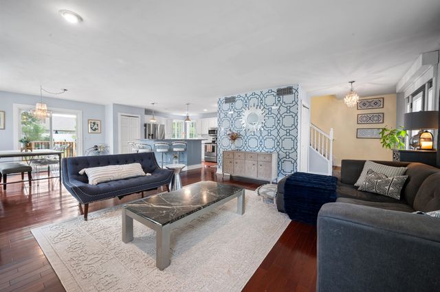 4403 Great Oaks Drive, Grand Blanc, MI 48439