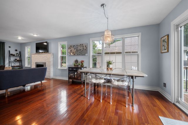 4403 Great Oaks Drive, Grand Blanc, MI 48439