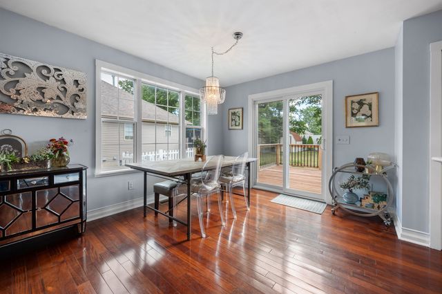 4403 Great Oaks Drive, Grand Blanc, MI 48439