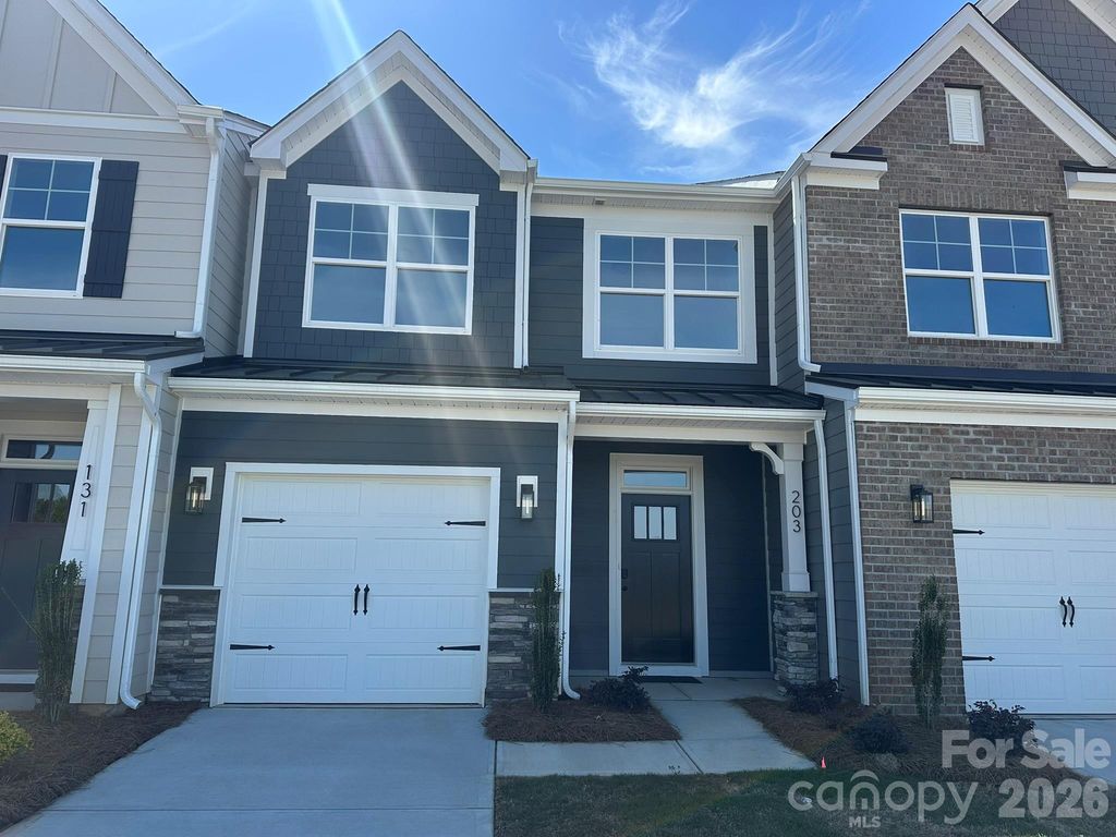 203 Viburnum Road, Waxhaw, NC 28173