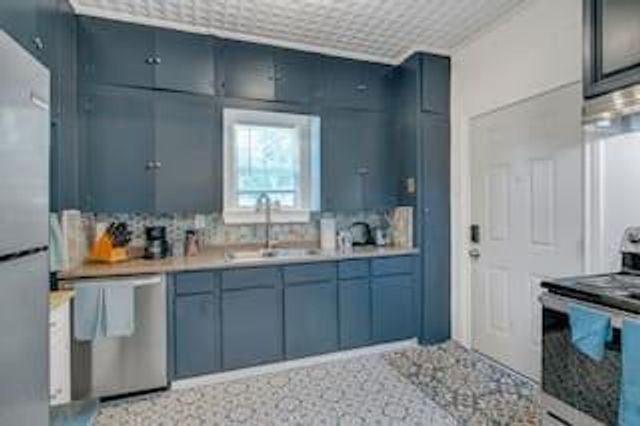 2552 Liberty Avenue, Beaumont, TX 77702