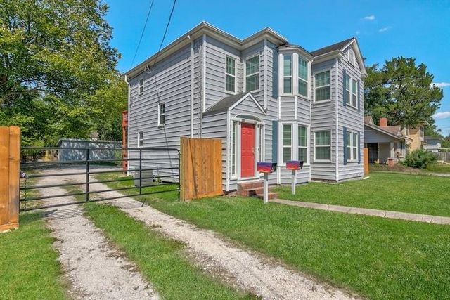 2552 Liberty Avenue, Beaumont, TX 77702