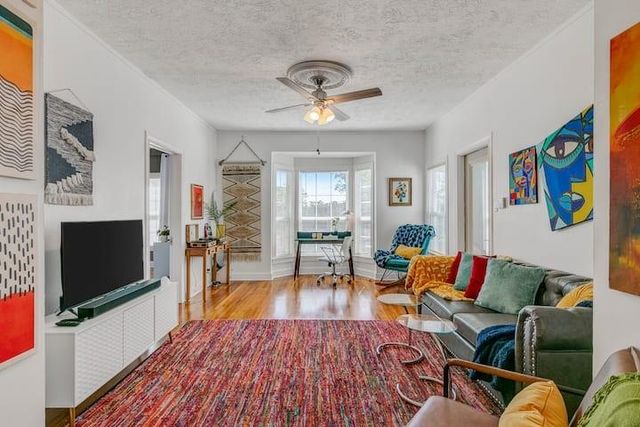 2552 Liberty Avenue, Beaumont, TX 77702