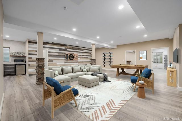 9557 Boone Lane, Littleton, CO 80125