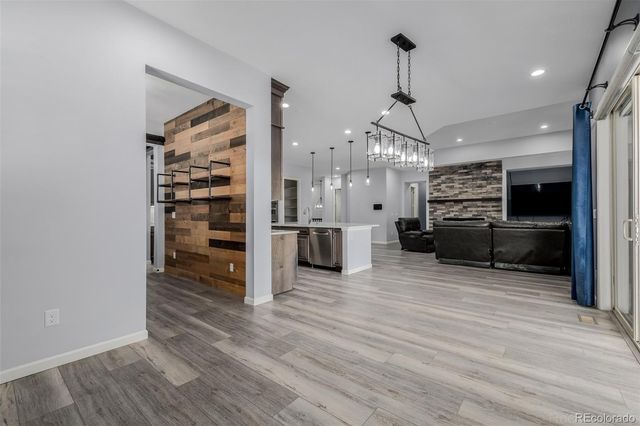 9557 Boone Lane, Littleton, CO 80125