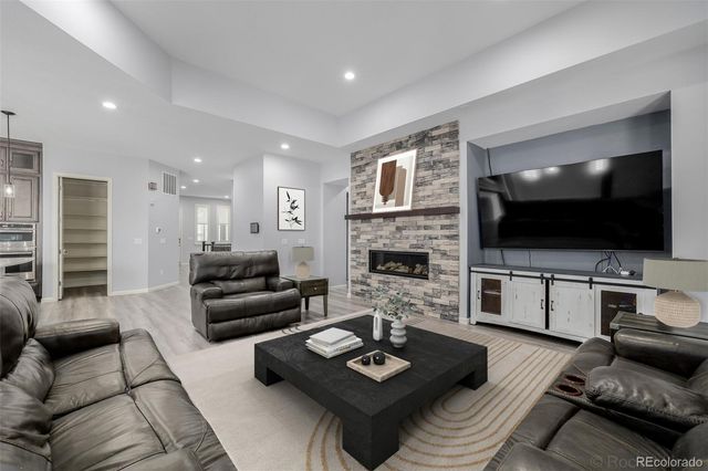 9557 Boone Lane, Littleton, CO 80125