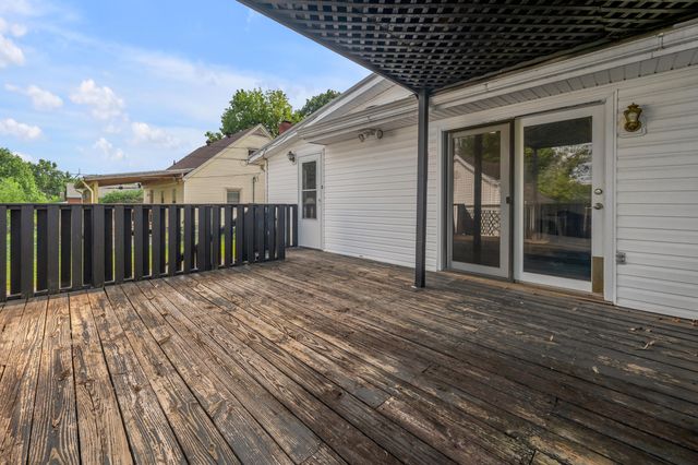861 Chestnut Drive, Frankfort, KY 40601