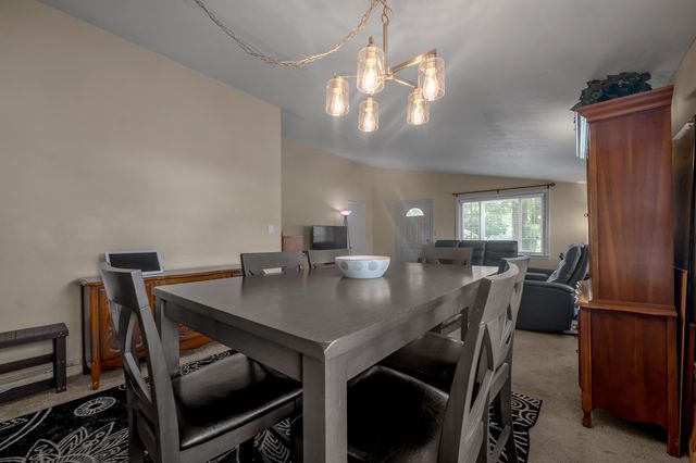 861 Chestnut Drive, Frankfort, KY 40601