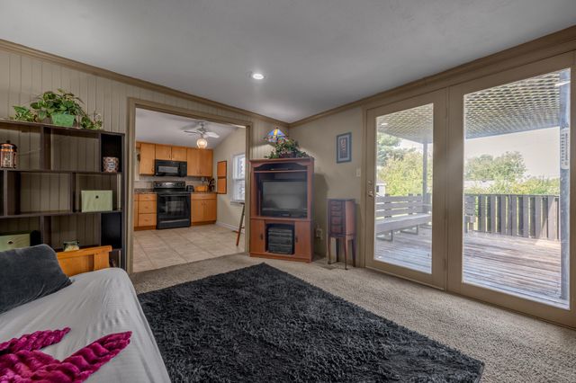 861 Chestnut Drive, Frankfort, KY 40601