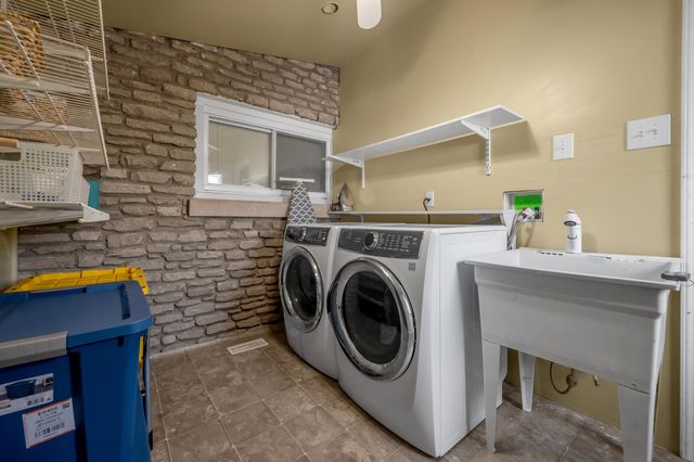861 Chestnut Drive, Frankfort, KY 40601