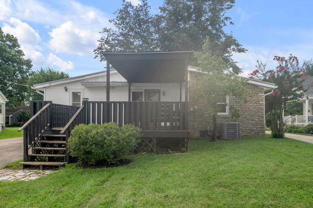 861 Chestnut Drive, Frankfort, KY 40601
