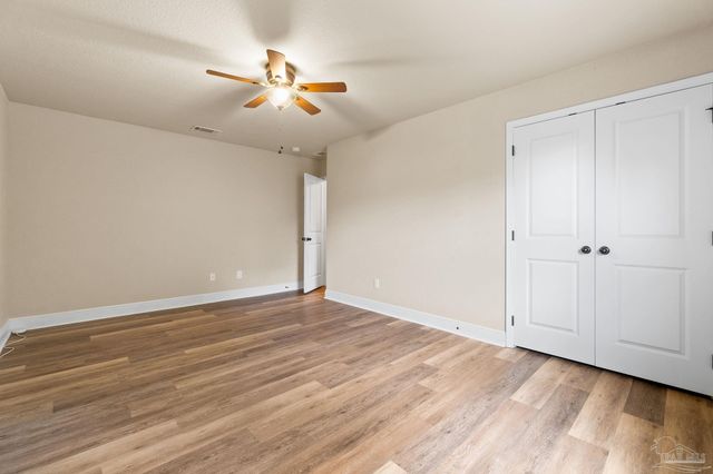 9944 Eleral Dr, Pensacola, FL 32526