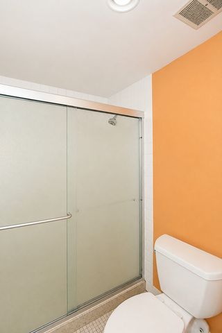 1103 N MILL Street 104, Naperville, IL 60563