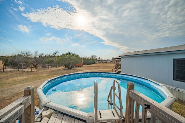 1565 County Road 233, Stephenville, TX 76401