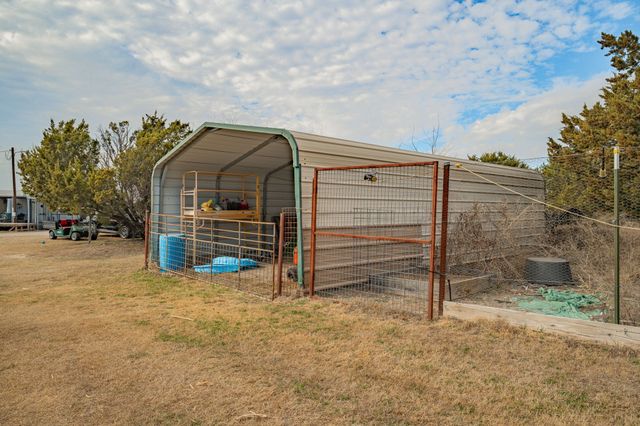 1565 County Road 233, Stephenville, TX 76401