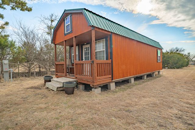 1565 County Road 233, Stephenville, TX 76401