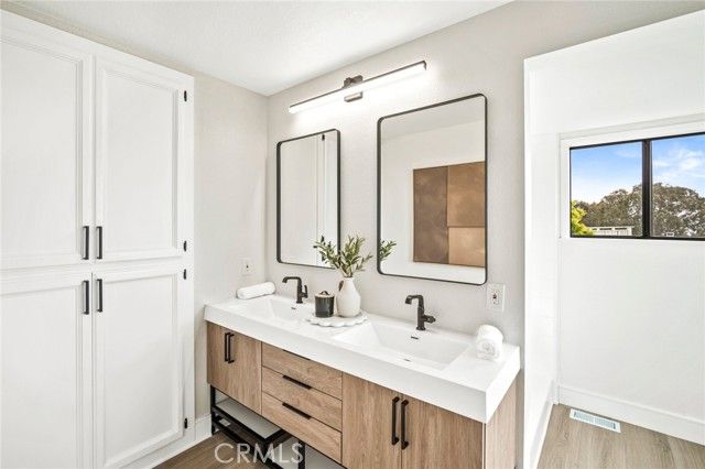 22332 Eagle Rock Way, Laguna Beach, CA 92651