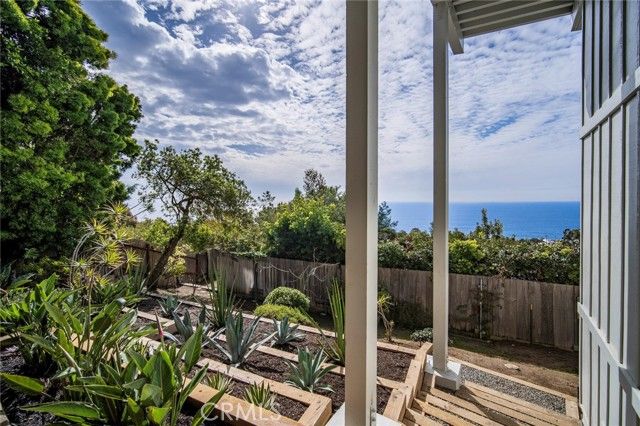 22332 Eagle Rock Way, Laguna Beach, CA 92651