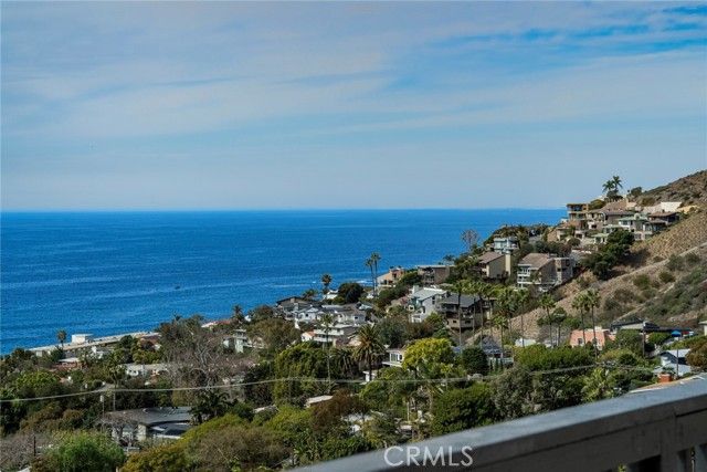 22332 Eagle Rock Way, Laguna Beach, CA 92651