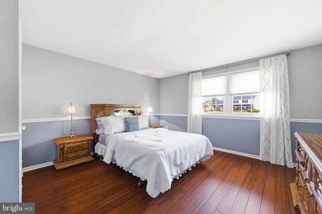 1525 CAROLINE DR, Aston, PA 19014