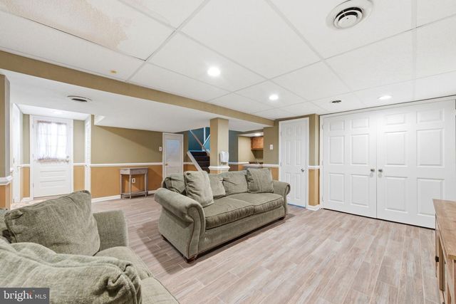 1525 CAROLINE DR, Aston, PA 19014