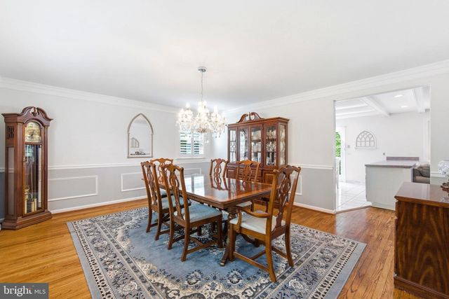 1525 CAROLINE DR, Aston, PA 19014