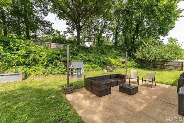 468 Talbert Court, Ballwin, MO 63021