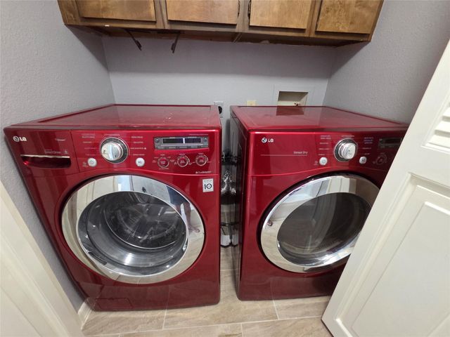 8421 Hearth Drive 31, Houston, TX 77054