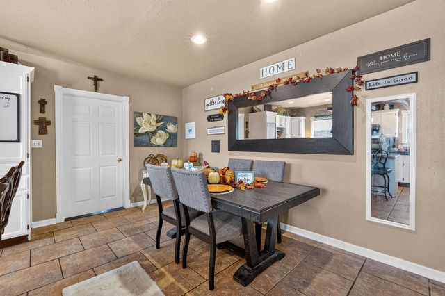 172 Heritage Oaks DR, Cedar Creek, TX 78612