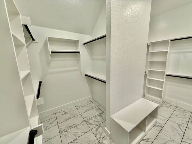 1016 Forest Glen Road, Weatherford, TX 76087